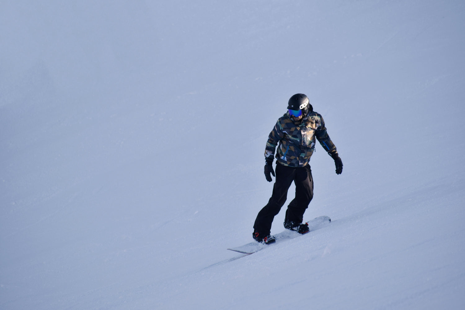 Snowboarding person at snow